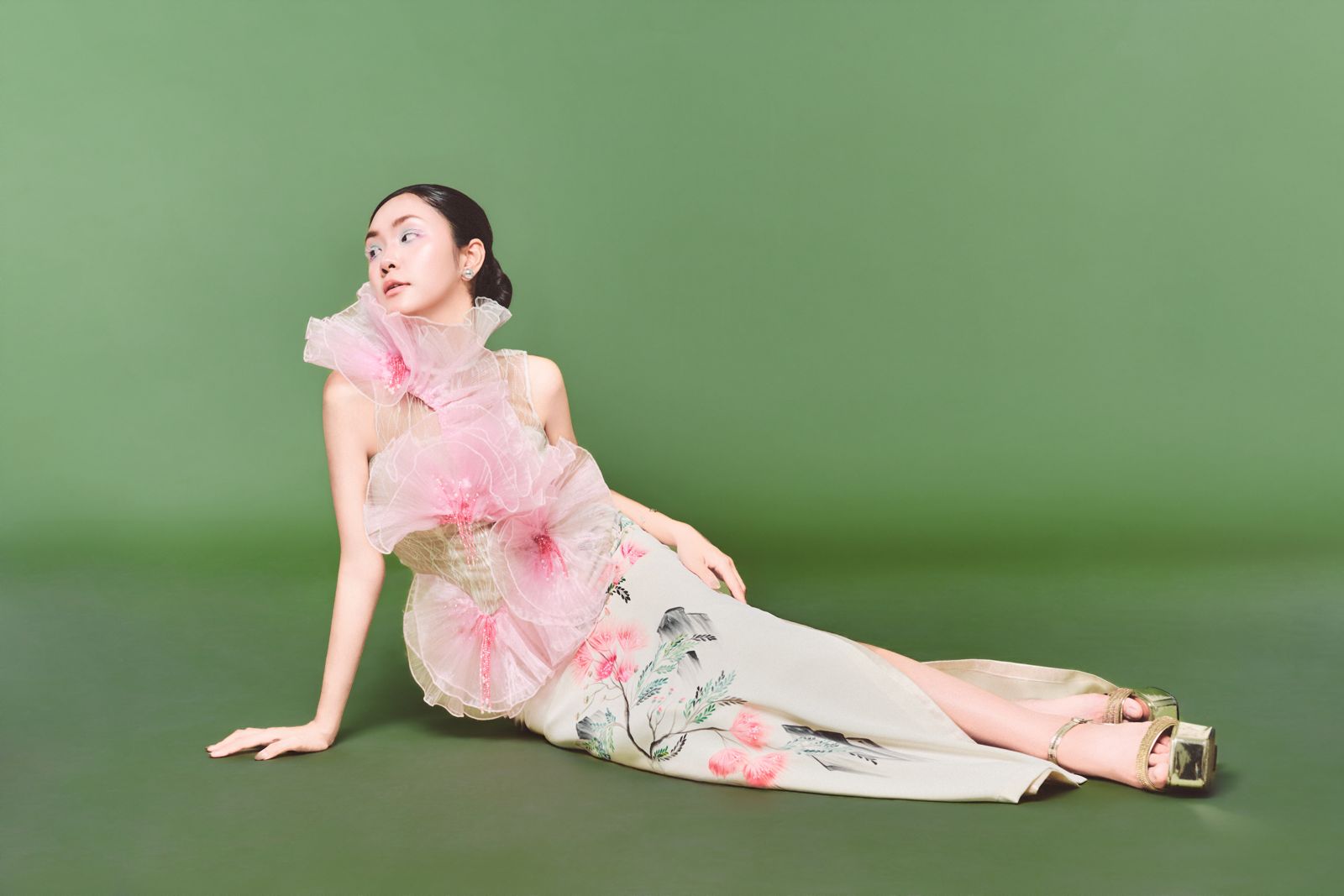 Joyce Tang, frame 5